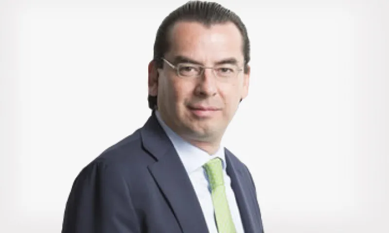 “Hay que levantarse de inmediato, no culpar y darle solución a las cosas difíciles”, dice Augusto Arellano de Evercore, una de las 30 promesas en los 30, edición 2013 de la revista Expansión. (Foto: Dayan Jiménez/Jorge Garaiz)