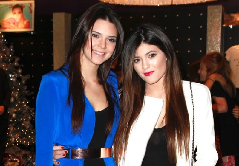 Kendall y Kylie Jenner tiene 17 y 15 años respectivamente.