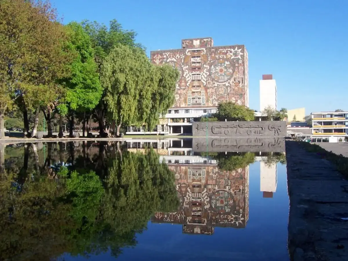 unam.jpg