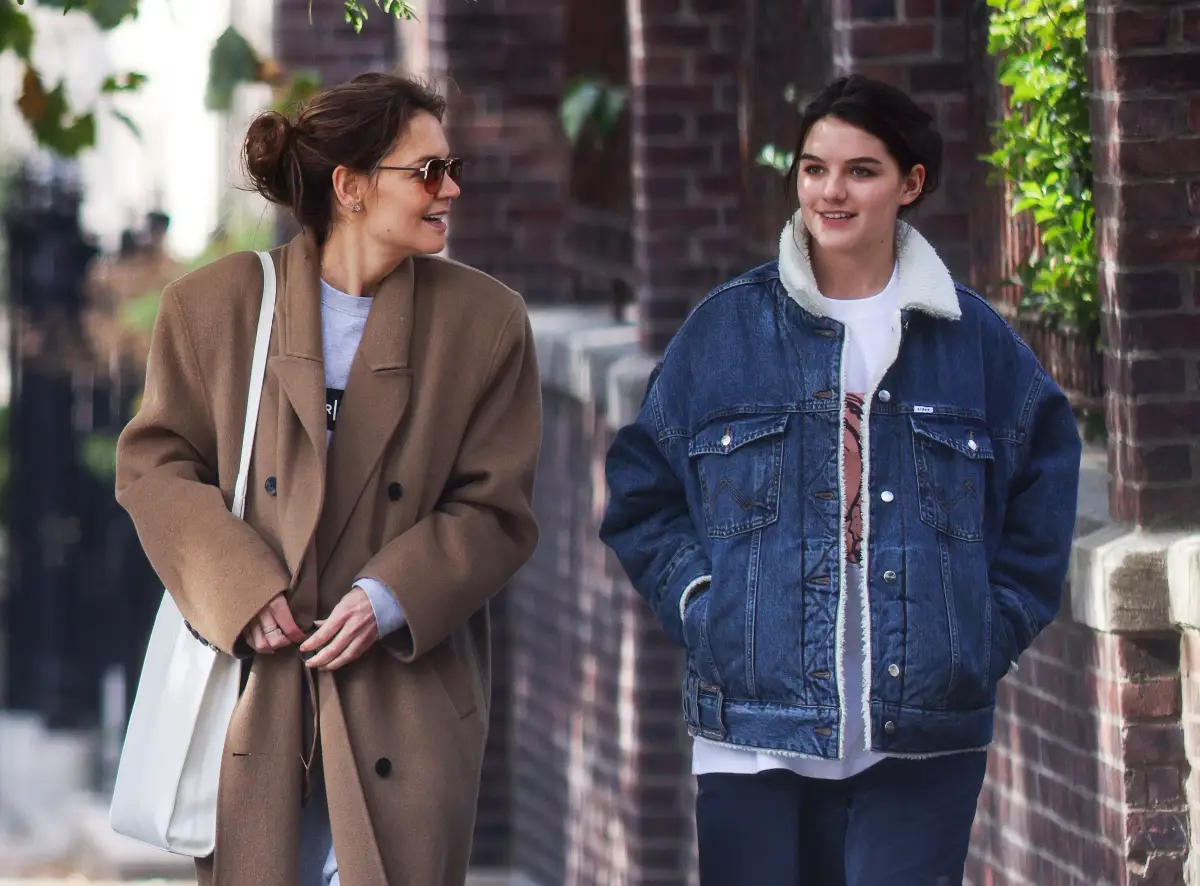 Katie Holmes, Suri Cruise