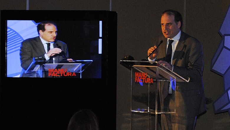 El encargado de dar inicio al evento fue Alberto Bello, director de noticias y negocios de Grupo Expansión.