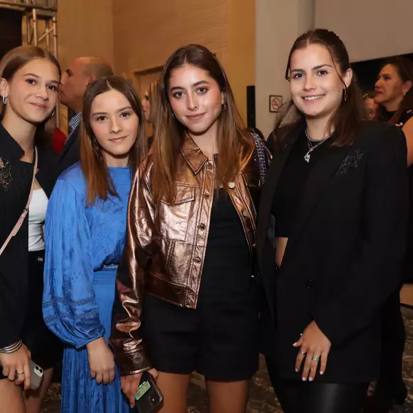 Ramona Hernández ,Almudena Callado , Marina Lombardo y Nuria Ri