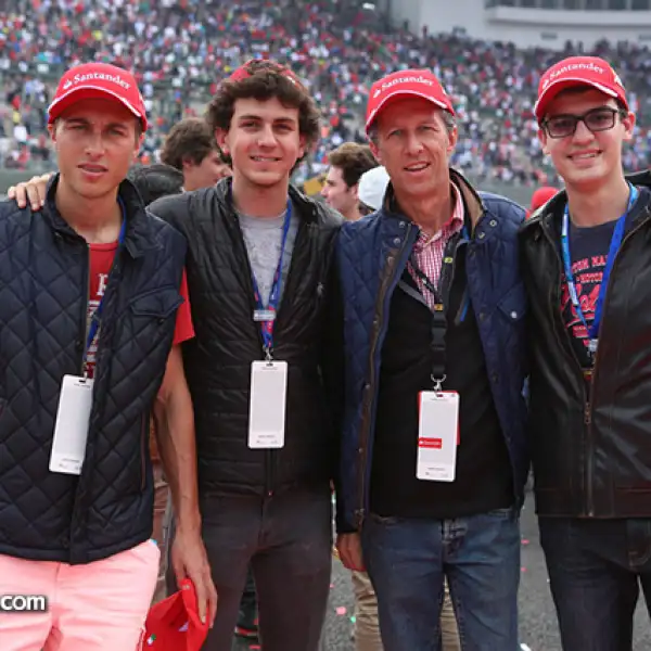 José de Aguinaga,Iñaki Dávila,Federico López,José de Aguinaga
