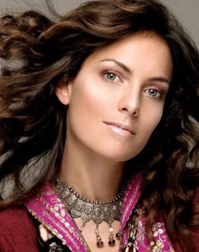 Su disco "Que belleza" saldrá a la venta el próximo 6 de marzo y su primer sencillo ya se escucha en la radio nacional con gran aceptación.