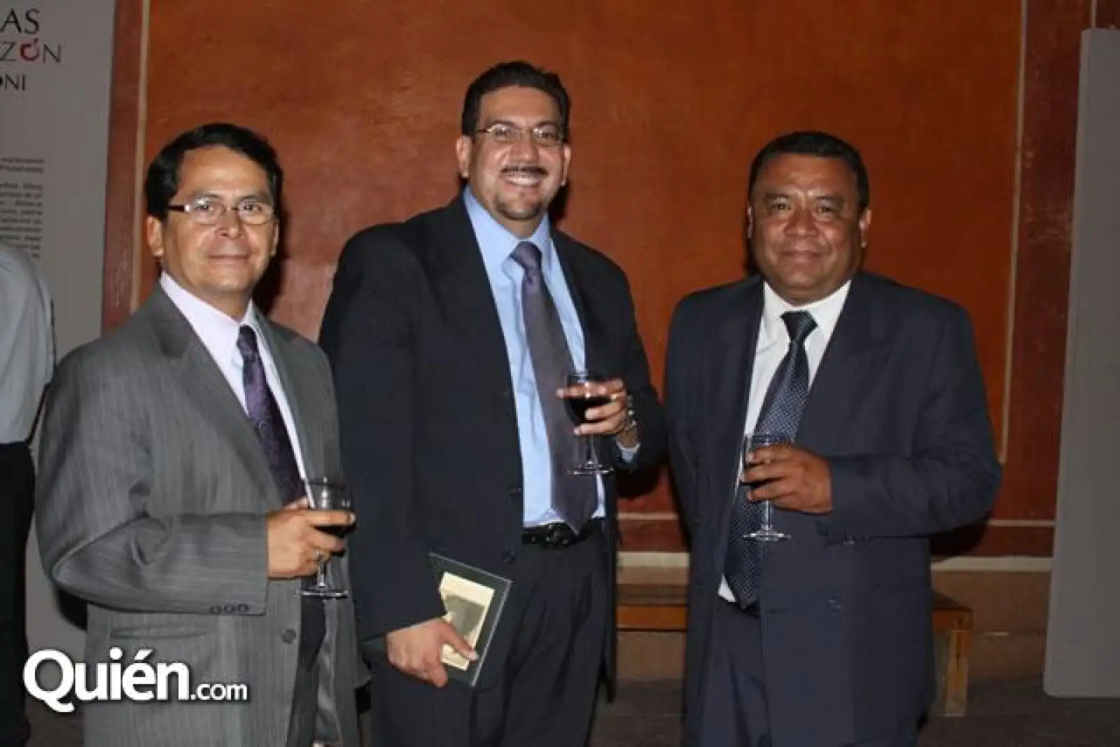 Luis Montes de Oca presenta libro