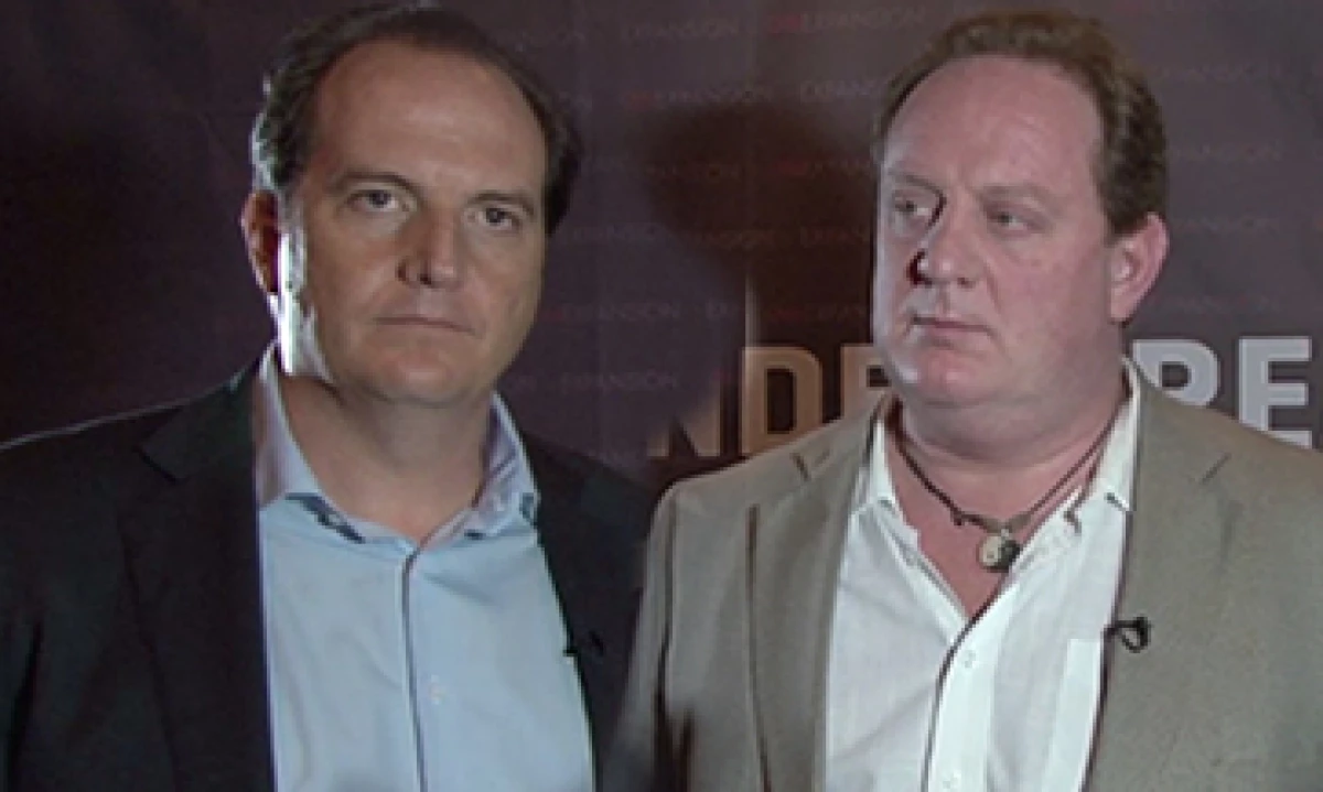 Álvaro Rodríguez (izq.) y Marcus Dantus (der.), jueces de las categorías Más y Menos de 3 años de Emprendedores del Año de Expansión y CNNExpansión. (Foto: Especial)