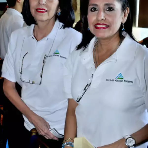 Patricia Plancarte de Bremer y Cecilia Plancarte de Treviño