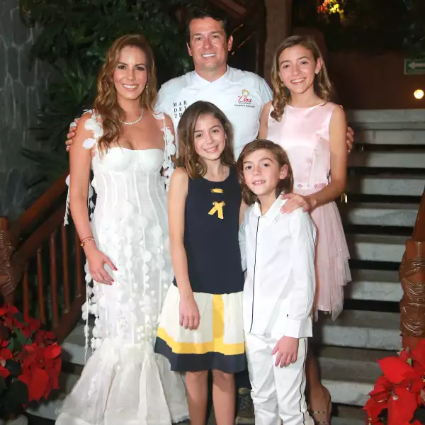 ZIBU ACAPULCO, XV ANIVERSARIO 