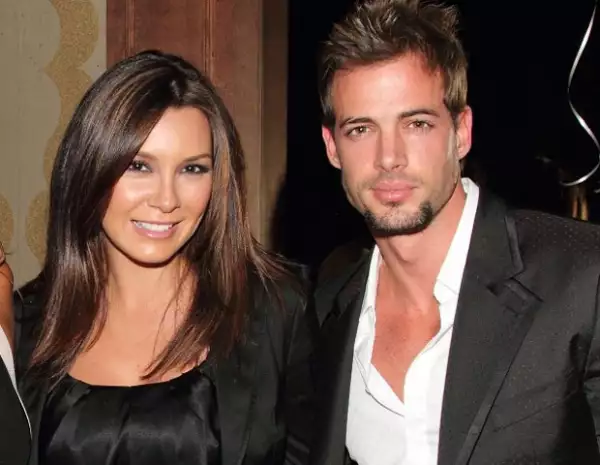 Elizabeth Gutiérrez y William Levy a principios de 2010 en un evento en Miami, Florida, cuando aún estaban juntos.