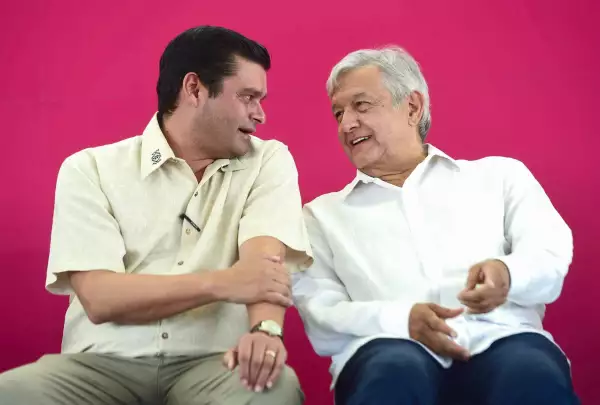 AMLO con Antonio Echevarría