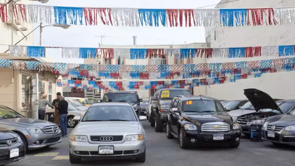 Lote de autos usados