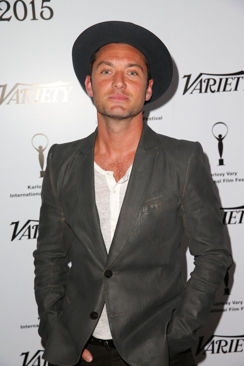 Jude Law perdió su oportunidad con Sienna Miller incluso cuando le pidió perdón por su infidelidad públicamente.
