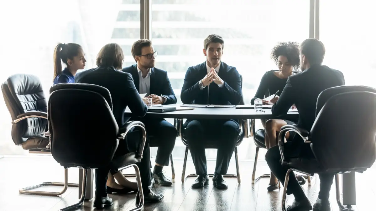 De controles de papel a controles vivos: estrategias para salvaguardar su legado empresarial