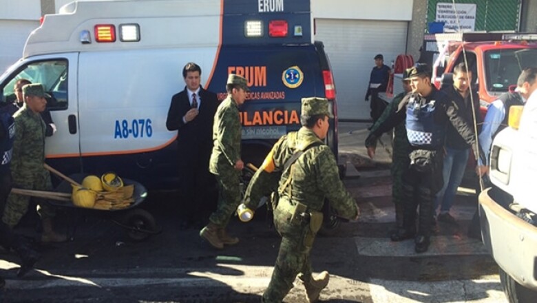 El Ejército y la Gendarmería también están en la zona para apoyar en labores de rescate.