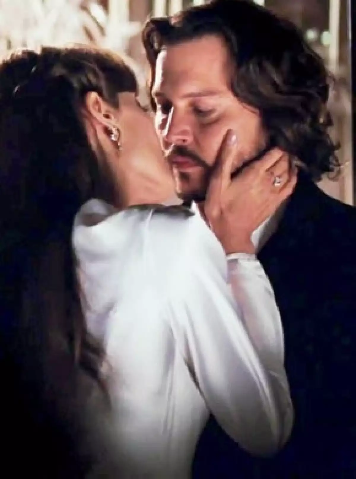 El actor realizó algunas escenas `ardientes´ al lado de la pareja de Brad Pitt.