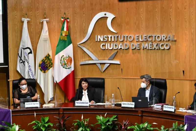 Morena denuncia al IECM