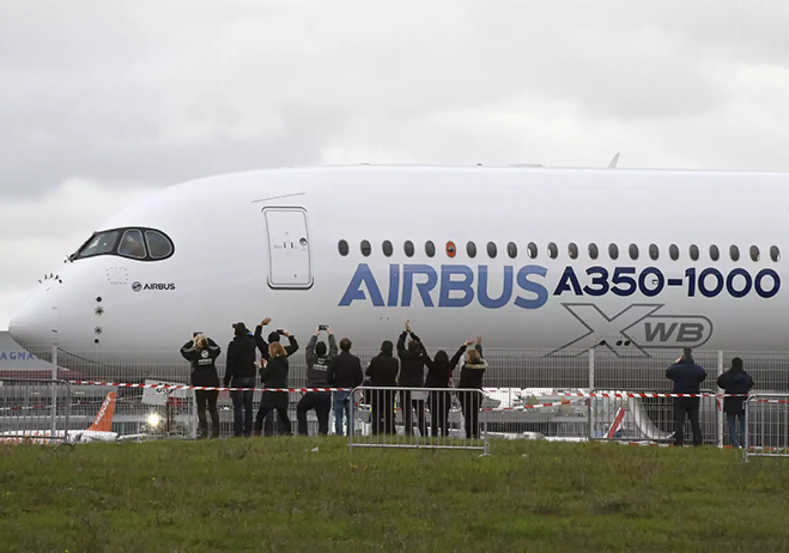 A350 1