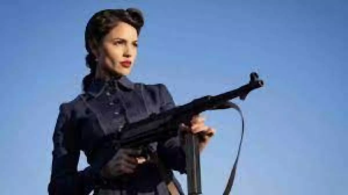 eiza-gonzalez 