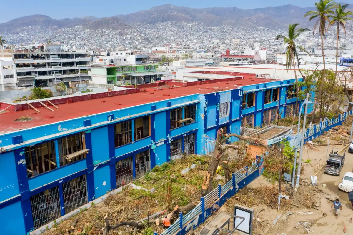 Escuelas de Guerrero continúan sin rehabilitación tras el paso del huracán Otis