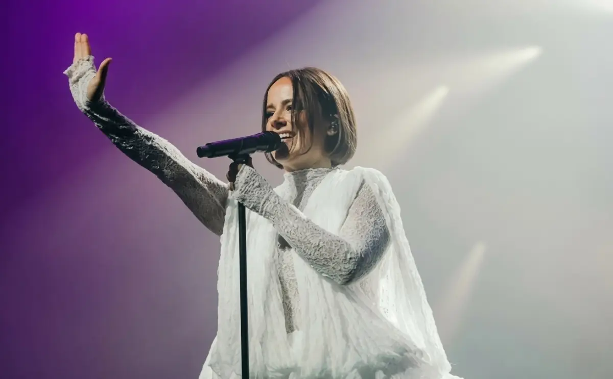 Portada Alizee.JPG