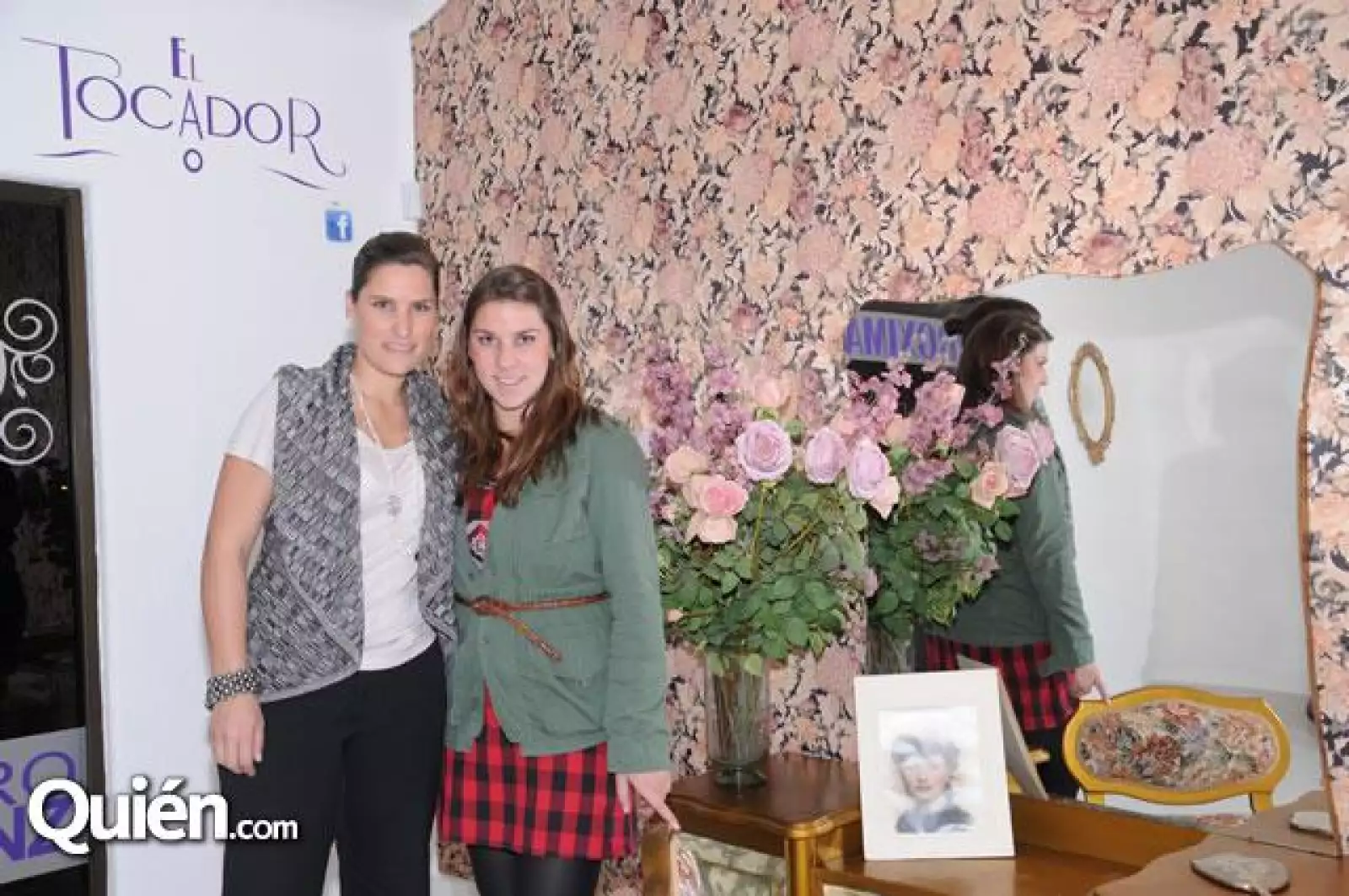 Maria Leaño,Regina Leaño