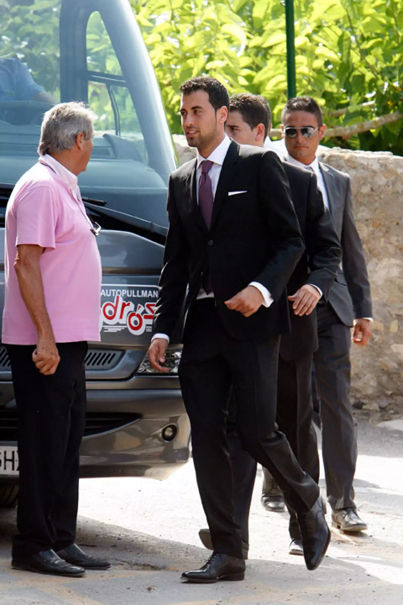 Sergio Busquets. Compañero del novio en la selección y el Barcelona.