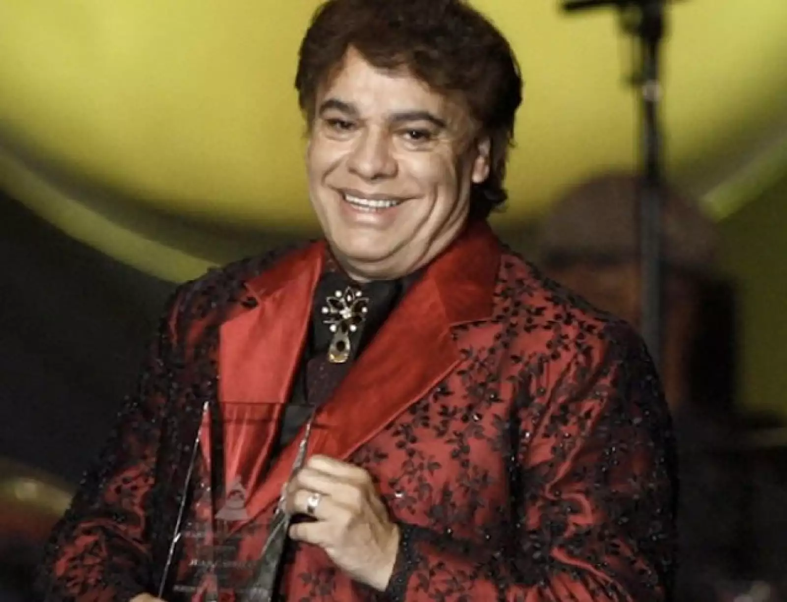 El cantante Juan Gabriel recibió el Grammy Latino a la Personalidad del Año.