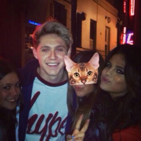 Así fueron vistos Niall Horan y Selena Gomez hace un par de semanas.