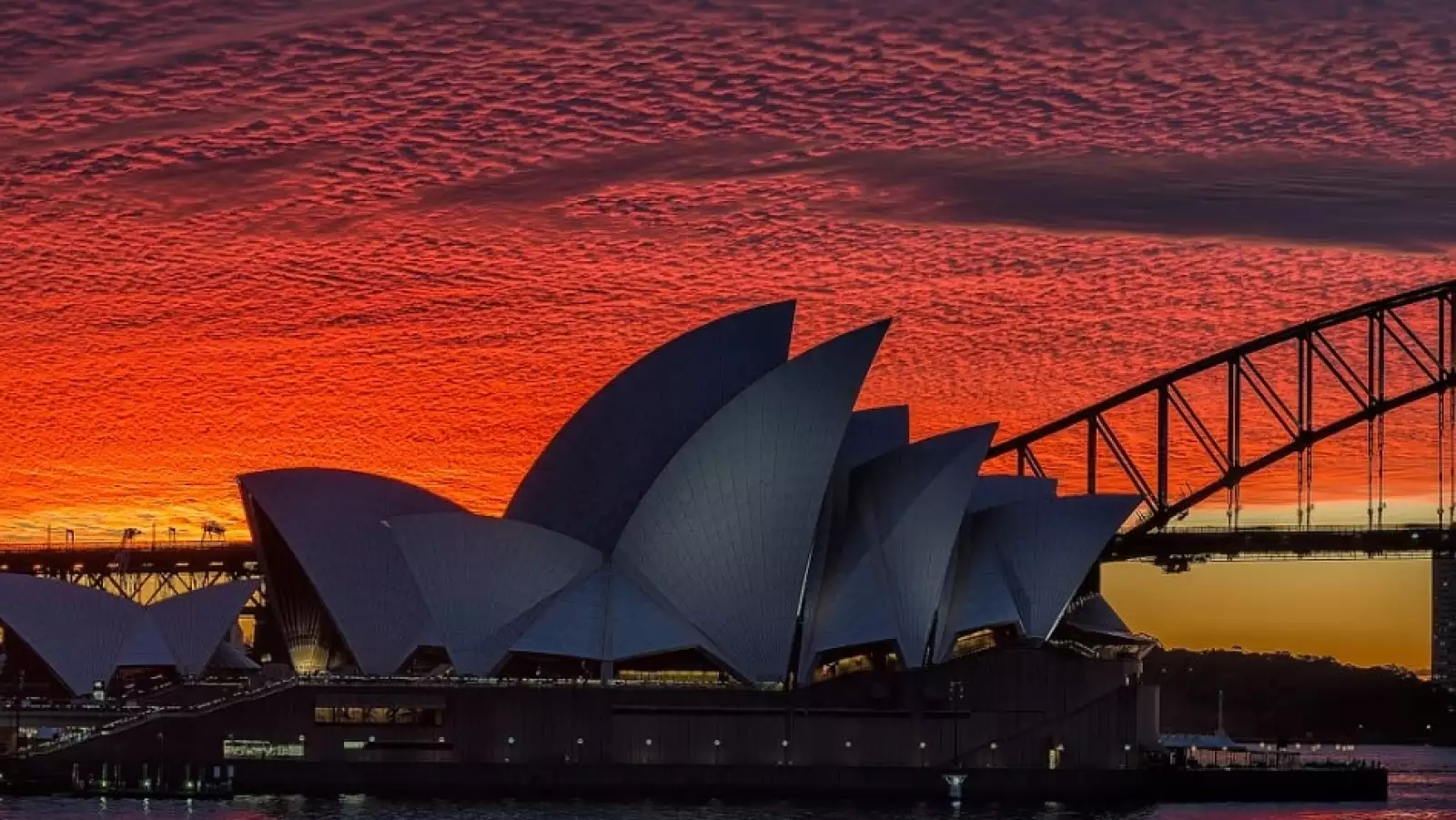 opera de sidney richard hirsty