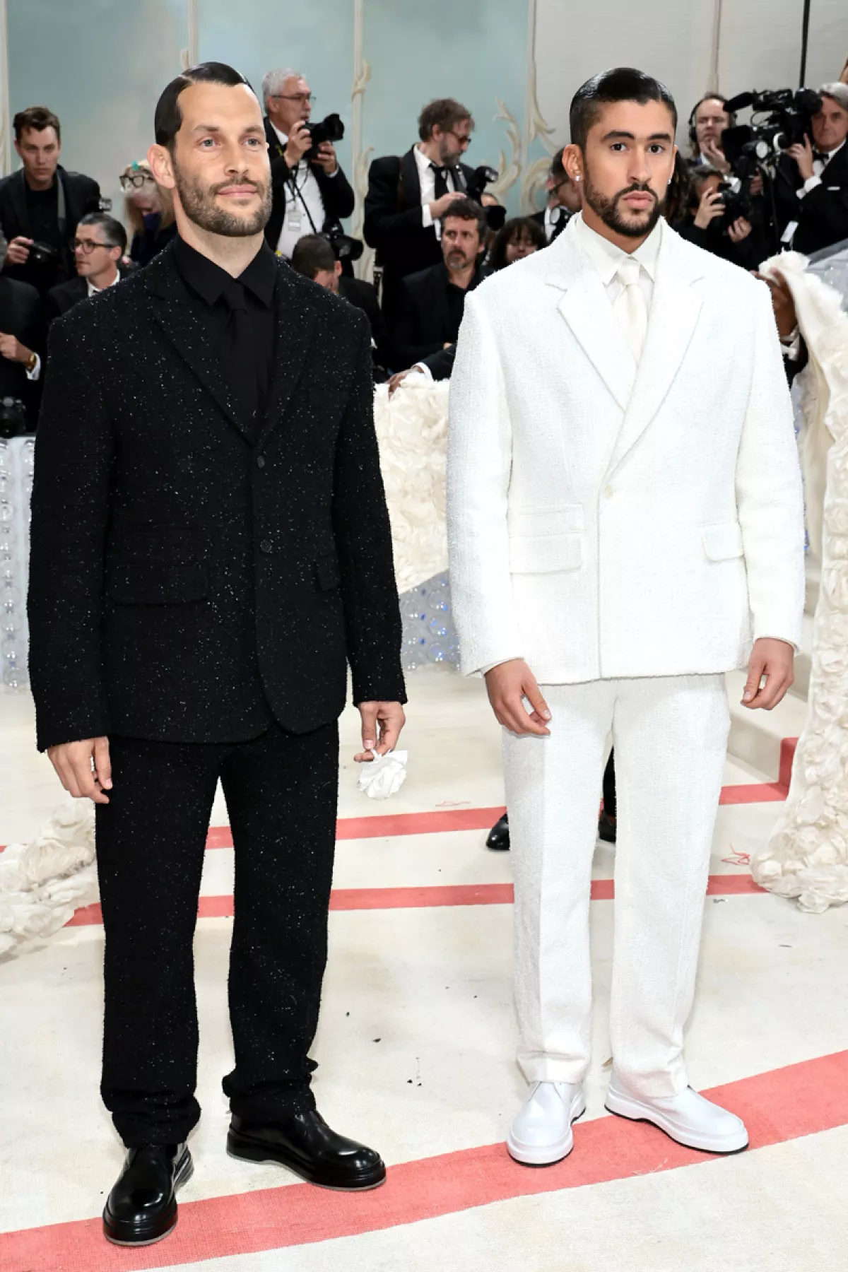 Bad Bunny y el diseñador Simon Porte Jacquemus