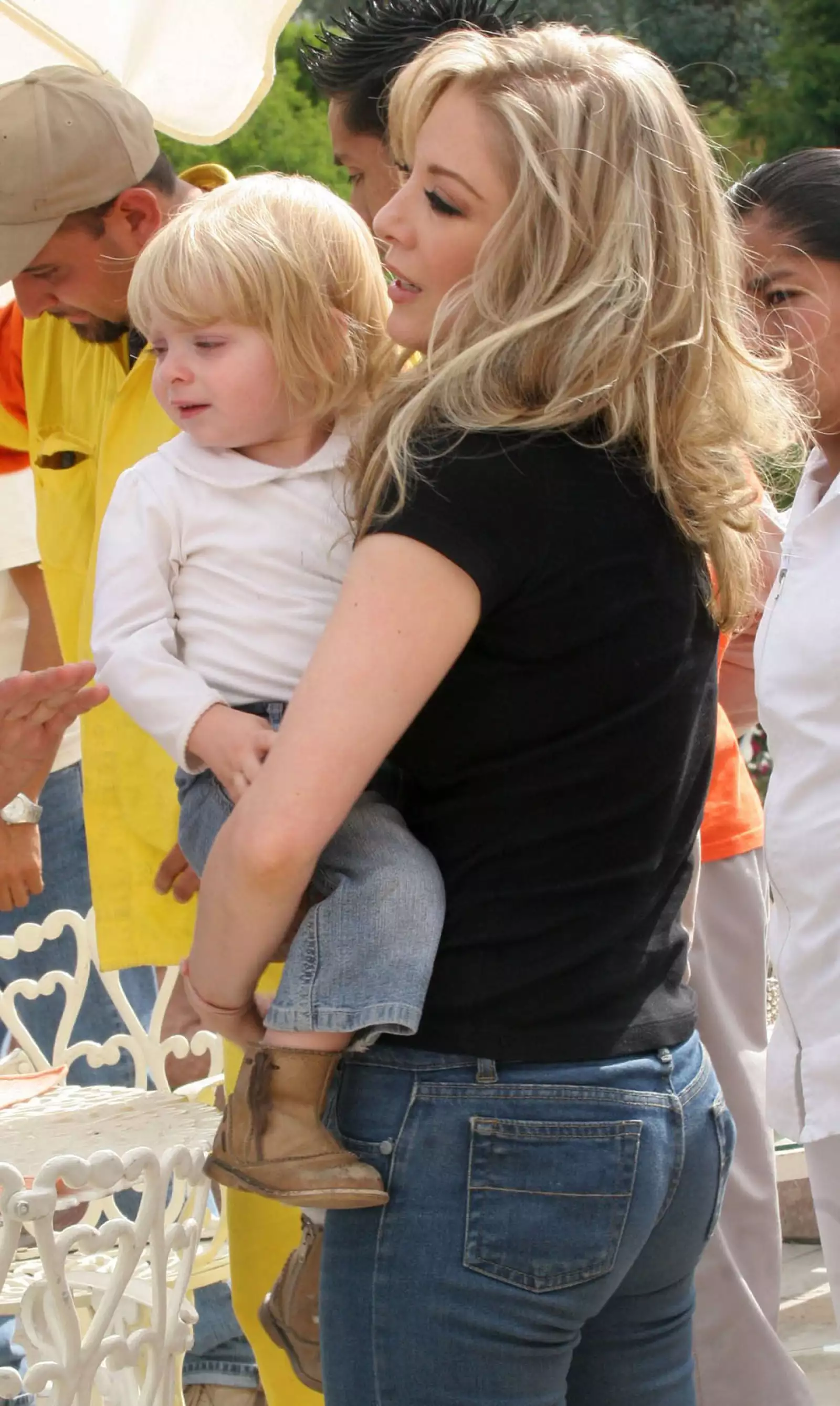 Constanza Creel y Edith González