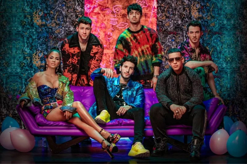 Sebastián Yatra y Jonas Brothers