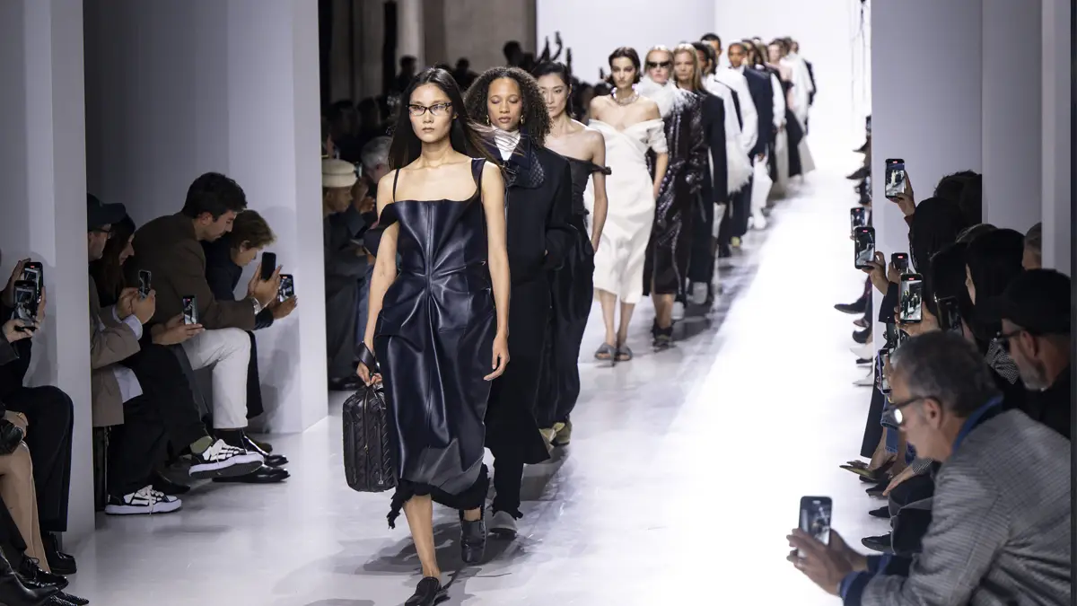 bottega-veneta-louise-trotter