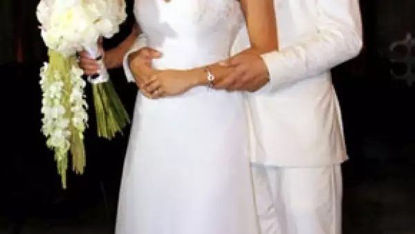 Este sábado la actriz y el político poblano celebran su matrimonio religioso, motivo por el que ayer no dejaron de enviarse románticos tuits previos al gran día.