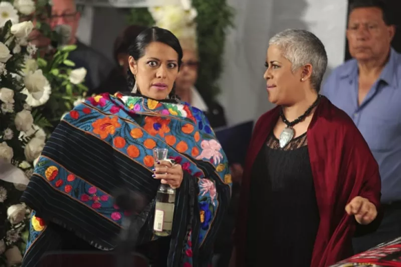 Los restos de la cantante fueron acompañados por artistas y admiradores en la plaza del mariachi más importante de la capital mexicana.
