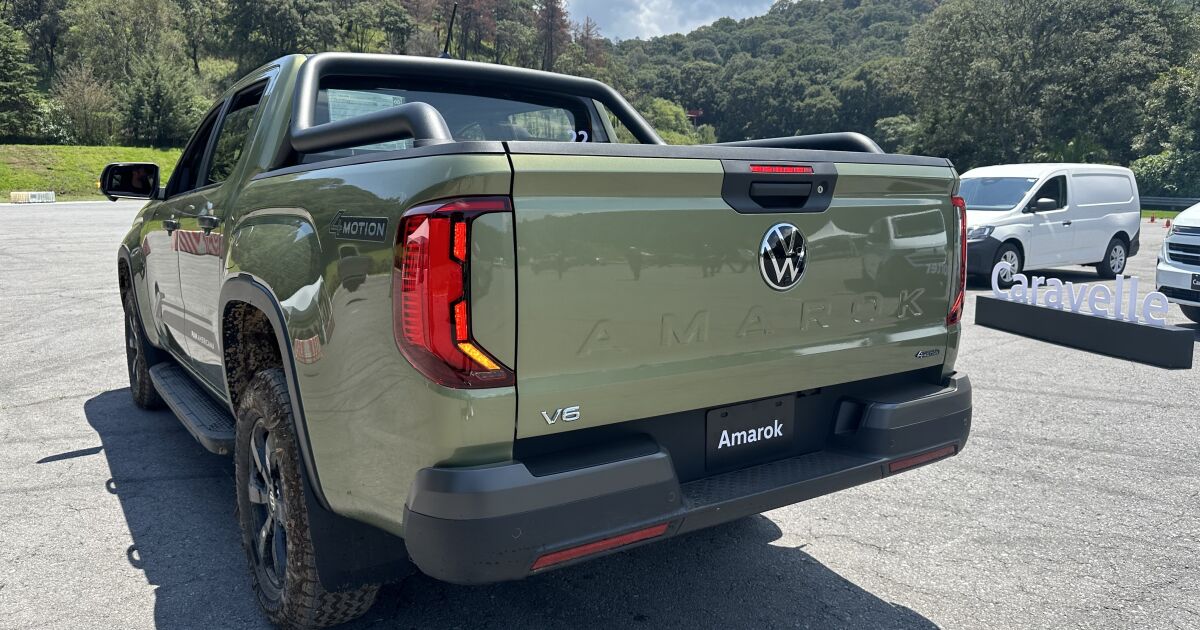 VW LANZA PICKUP DE LUJO PARA PELEARLE A LAS GRANDES