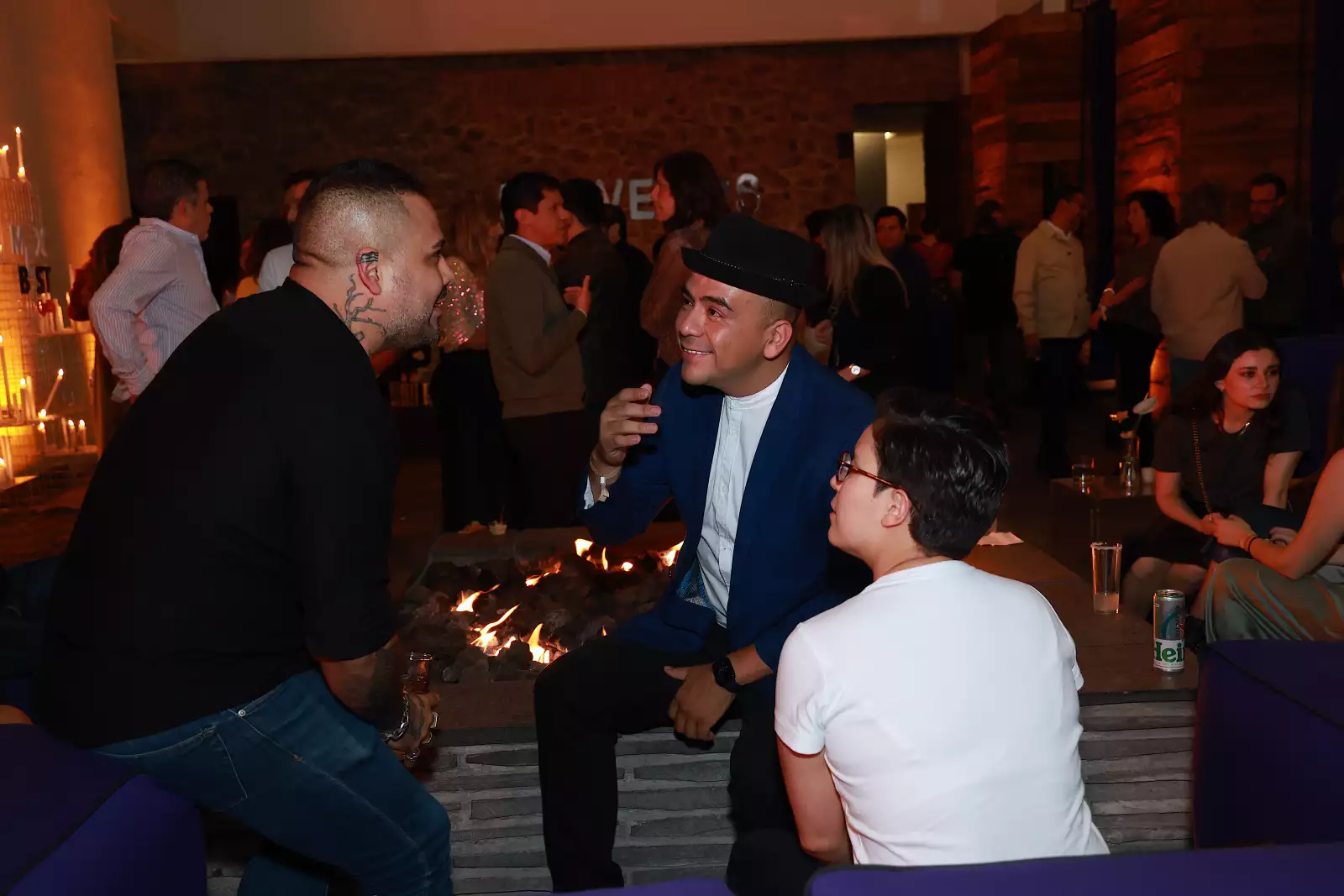 José Luis Hinostroza, Joshua Monaghan y Adriana Zermeño