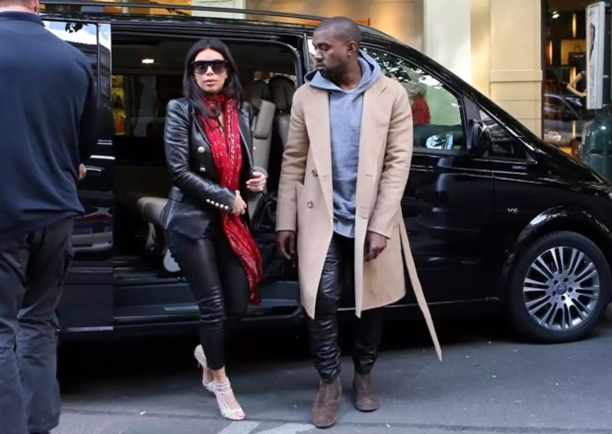 Fueron captados saliendo de un auto en el corazón de Praga.