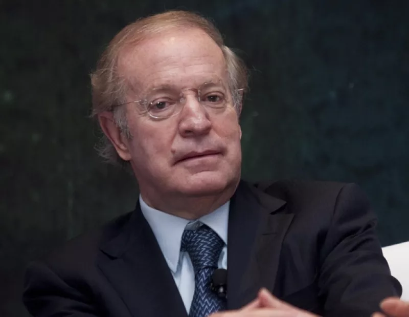 El conductor deportivo sufrió una caída durante una cápsula de ESPN Deportes.