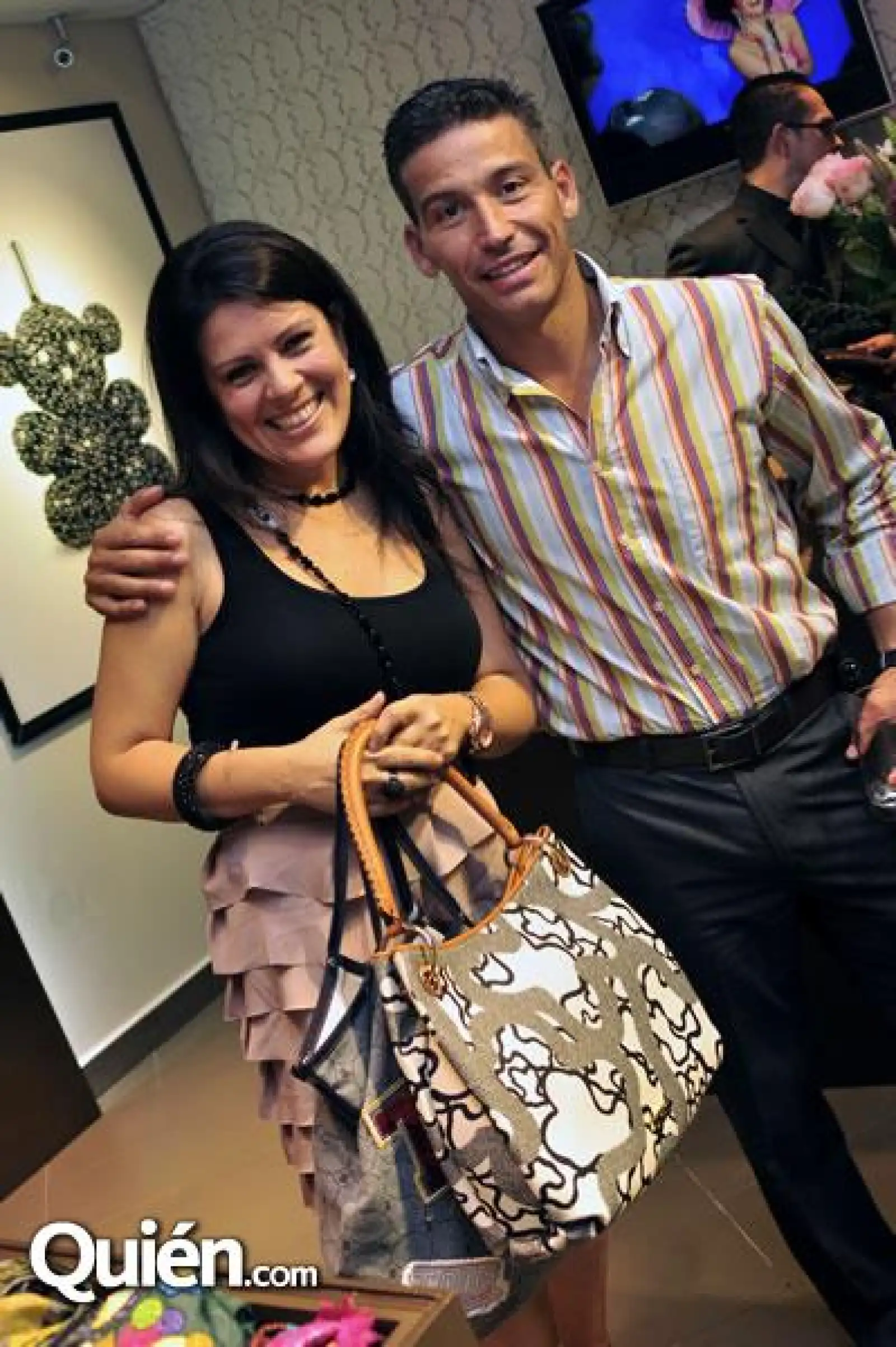 Laura Treviño de Zambrano y Roberto Sánchez