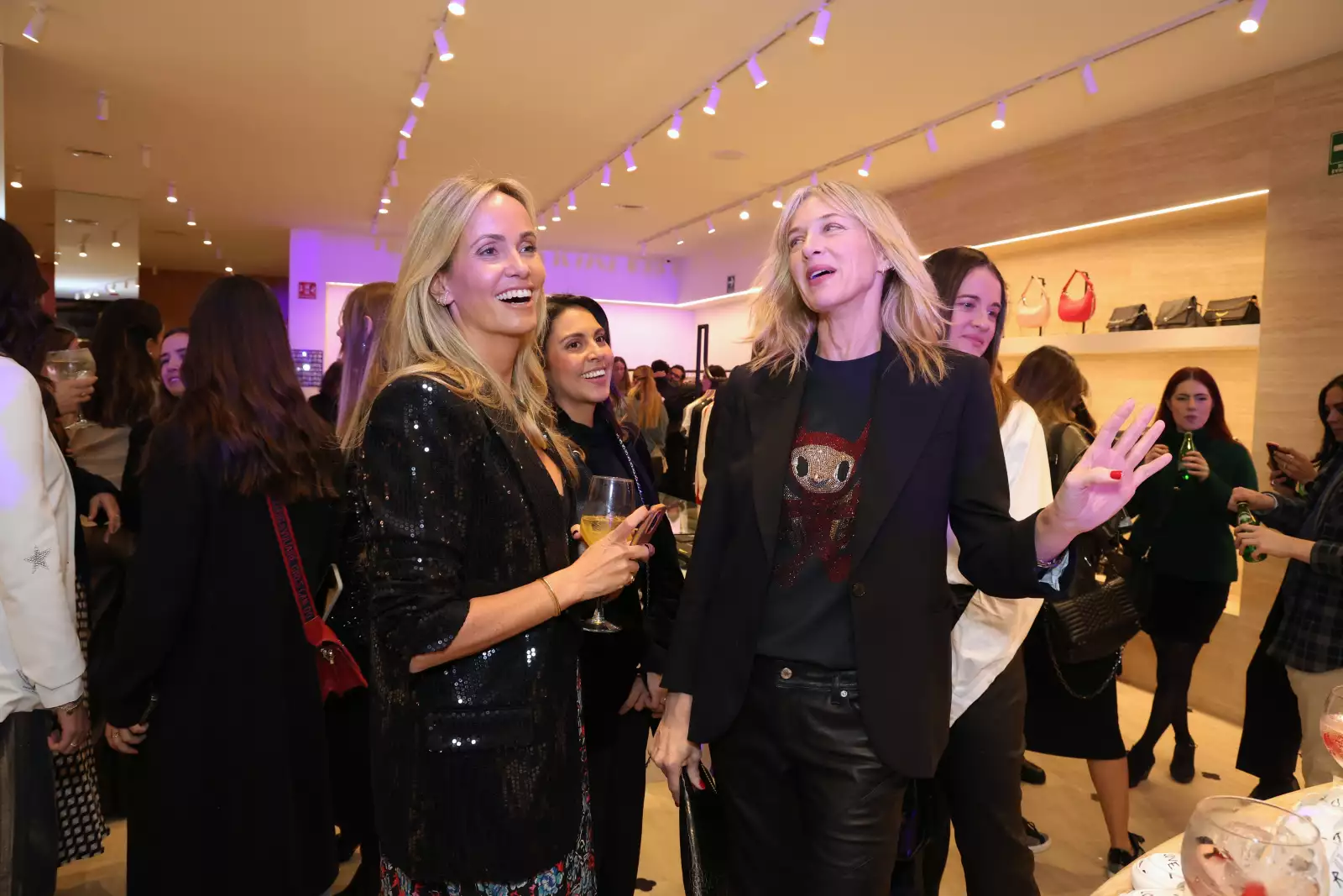 Elena Muuls  y Cecilia Bönström 