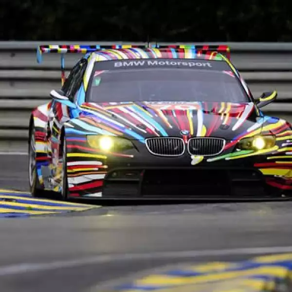 Los Art Cars son una unión entre arte y tecnología que reúne a 17 artistas de 9 países y 5 continentes.