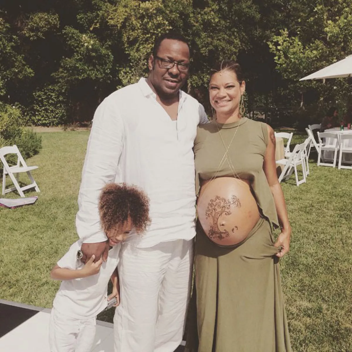 Esta fue de las últimas imágenes que el cantante Bobby Brown publicó de su familia, antes de que su esposa diera a luz.