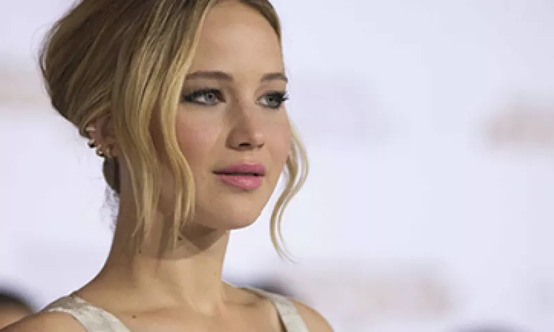 La canción de Jennifer Lawrence superó a Beyoncé y Lorde en Billboard. (Foto: Reuters)