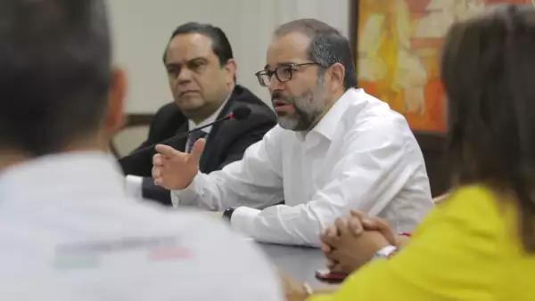 gobernador de colima