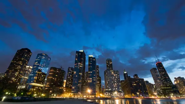 Gran jurado de Miami recomienda recertificación edificios a no más de 15 años.