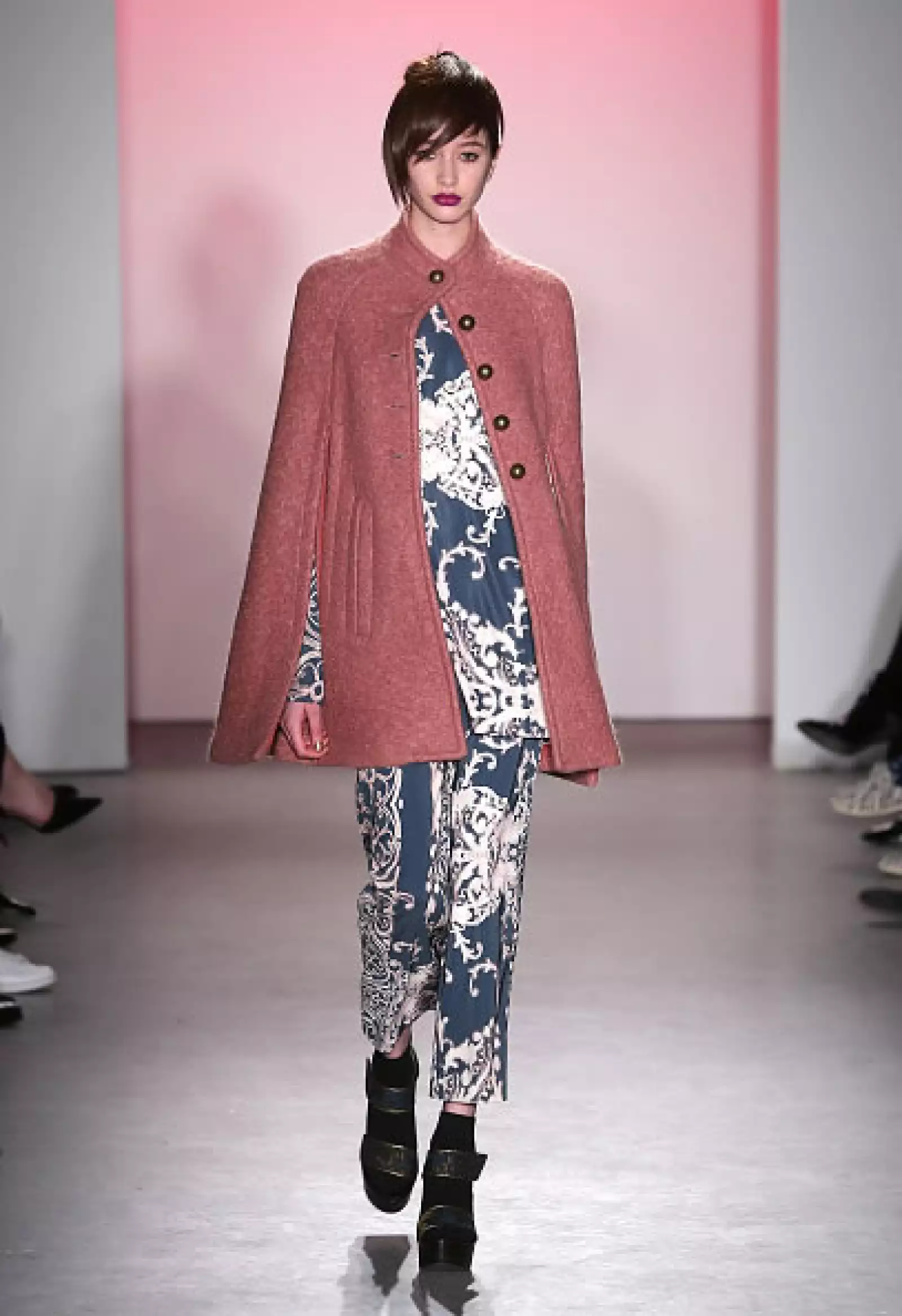 Karime para Nanette Lepore.