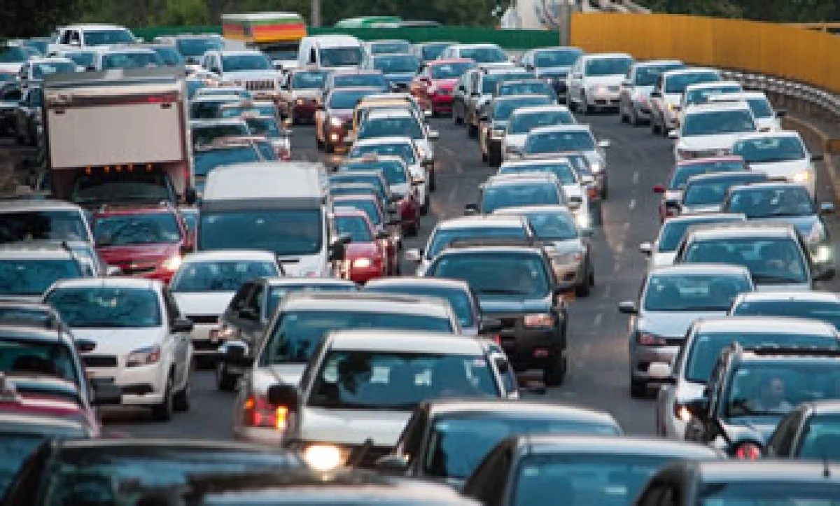 Pacchiano aseguró que habrá nuevas medidas para reducir el tránsito vehicular. (Foto: Cuartoscuro)