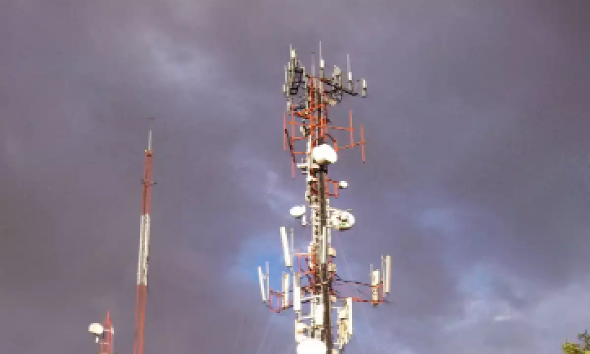 México tiene un déficit de capacidad de espectro para la transmisión de servicios de telefonía móvil. (Foto: CNNExpansión)