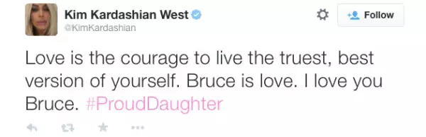 Kim, quien ha sido la que más lo ha apoyado, no se podía quedar atrás.